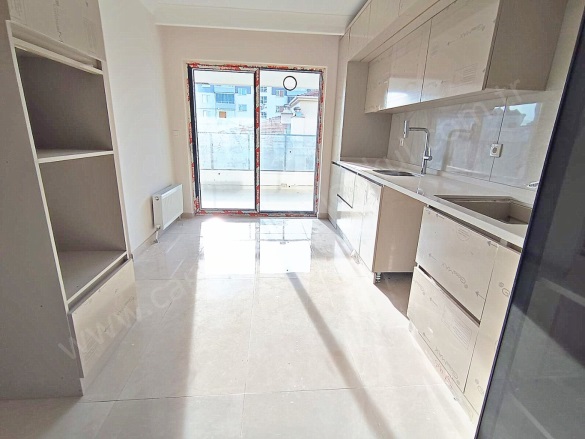 Kayalar Mah. Yenimahalle Satılık Daire |  3+1 Oda | 160M2 7.500.000Tl  Krediye Uygun  | 3. Kat | Merkezi Isınma | 2 Banyo | 1 Yatak Odası Resim-5