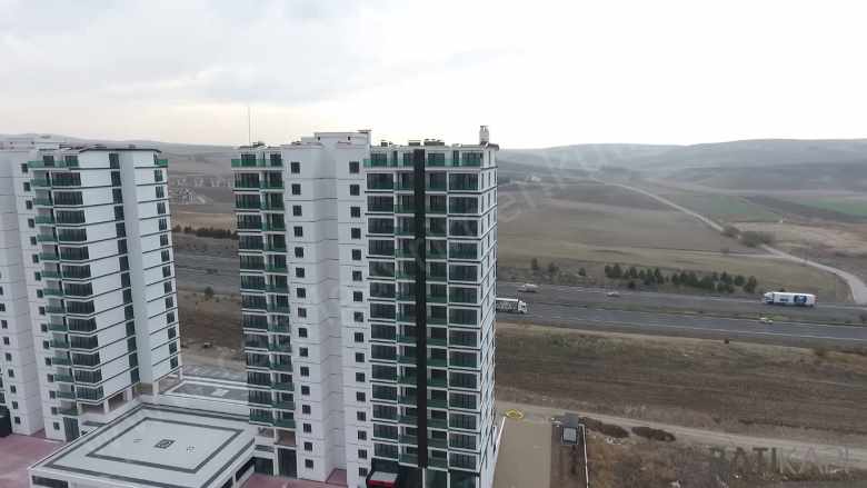 Fiyat Düştü Akyıldız Prestijde Full Yapılı Cam Balkonlu Lüx 1+1 Satılık Daire Çankaya Alacaatlı