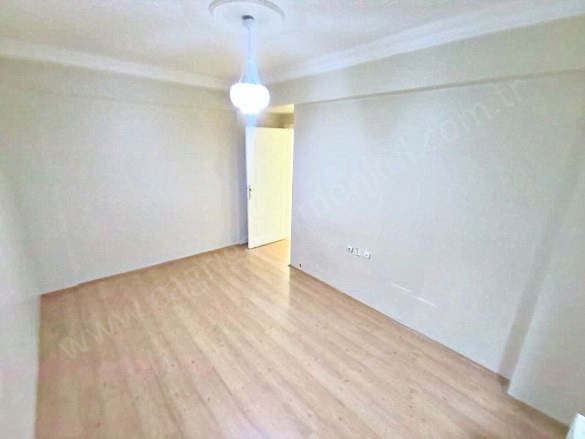 Yükseltepe Mah. Keçiören Satılık Daire |  2+1 Oda | 80M2 2.095.000Tl  Krediye Uygun  | Giriş Altı Kot 2 | Kombi | 1 Banyo | 1 Yatak Odası Resim-5