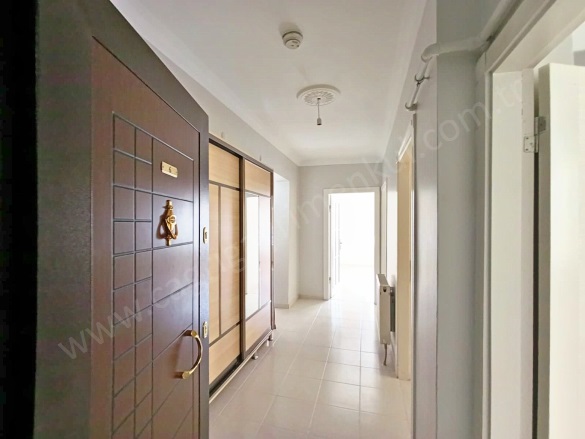 Güventepe Mah. Yenimahalle Kiralık Daire |  3+1 Oda | 115M2 Aylık 25.000Tl | 3. Kat | Kombi | 1 Banyo | 1 Yatak Odası Resim-4