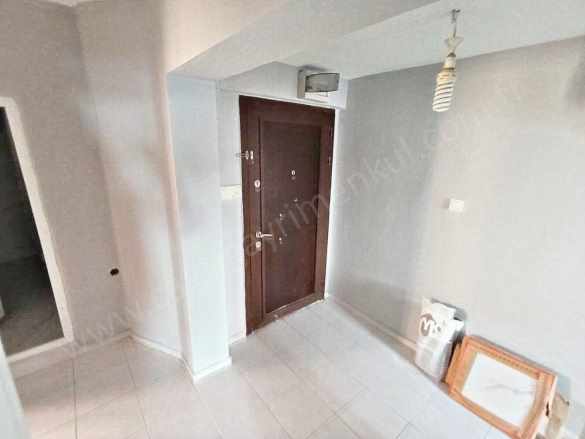 Çağrı Emlak Güventepe Cad Yüksek Giriş Yenilenmiş Balkonlu 2+1 Satılık Daire Yenimahalle Mah