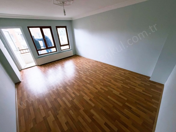 Şehit Kubilay Mah. Keçiören Satılık Daire |  3+1 Oda | 110M2 3.550.000Tl  Krediye Uygun  | Giriş Altı Kot 1 | Kombi | 1 Banyo | 1 Yatak Odası Resim-2