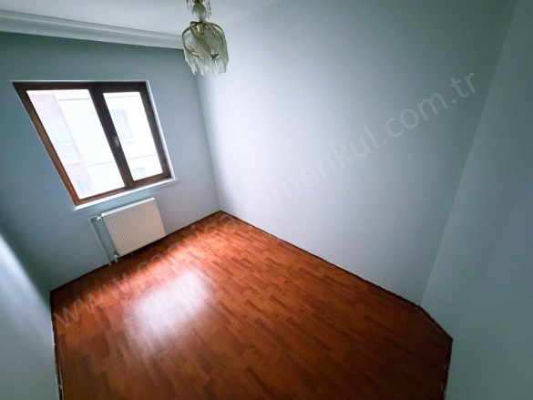 Şehit Kubilay Mah. Keçiören Satılık Daire |  3+1 Oda | 110M2 3.550.000Tl  Krediye Uygun  | Giriş Altı Kot 1 | Kombi | 1 Banyo | 1 Yatak Odası Resim-5