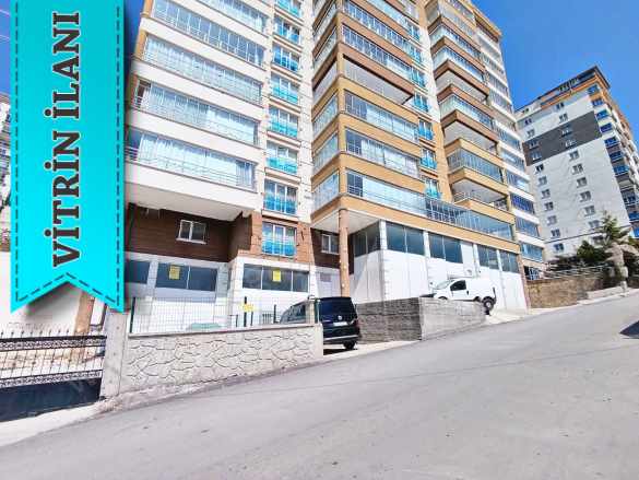 Çağrıdan Yenimahallede Cadde Üzeri Her işe Uygun Satılık Dükkan 340M2 Depolu 5 Güzelyaka Mah