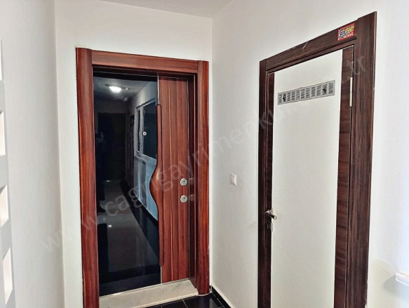 Kayalar Mah. Yenimahalle Kiralık Daire |  4+1 Oda | 170M2 Aylık 43.000Tl | 4. Kat | Merkezi (Pay Ölçer) | 2 Banyo | 1 Yatak Odası Resim-2