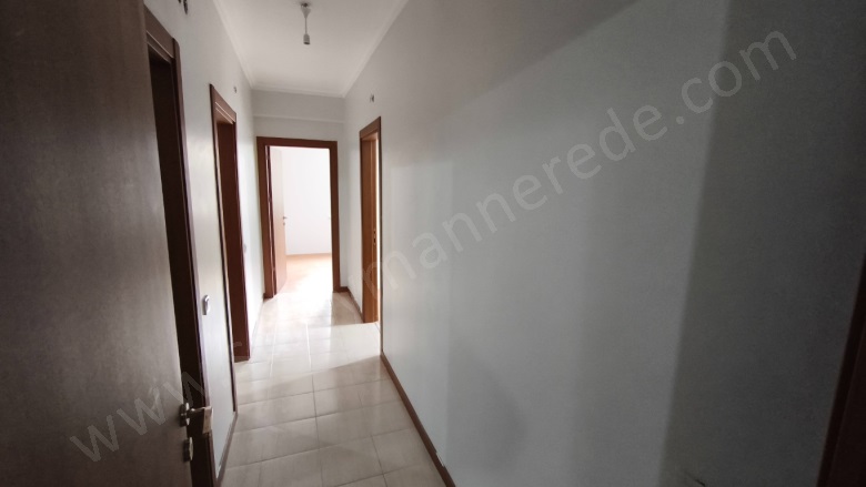 - Karatay Kiralık Daire |  4+1 Oda | 220M2 Aylık 33.000Tl  Krediye Uygun  | Yüksek Giriş | Merkezi Isınma | 2 Banyo Resim-3