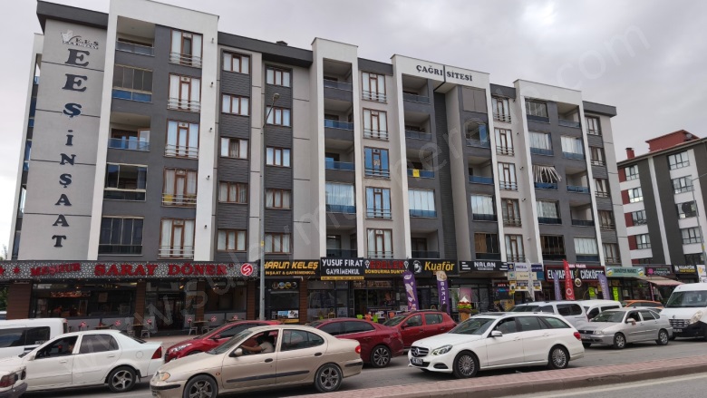 - Karatay Satılık Daire |  3+1 Oda | 145M2 4.150.000Tl | 3. Kat | Kombi | 2 Banyo Resim-2
