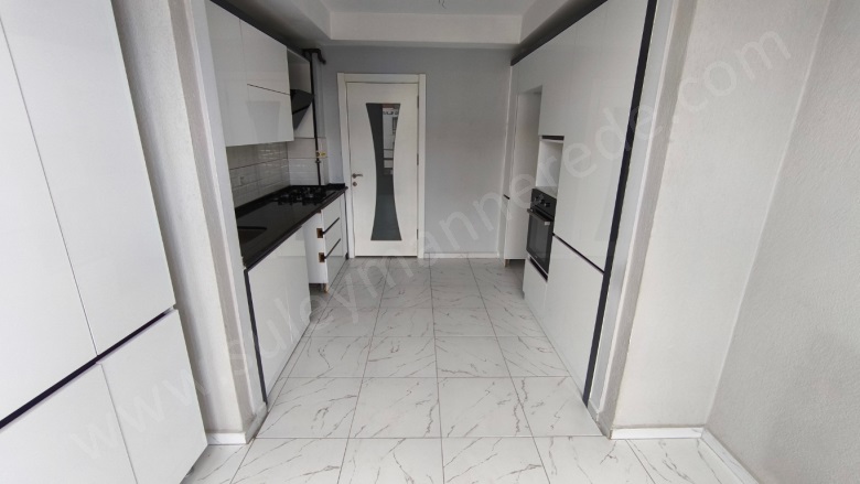 - Karatay Satılık Daire |  3+1 Oda | 145M2 4.150.000Tl | 3. Kat | Kombi | 2 Banyo Resim-5