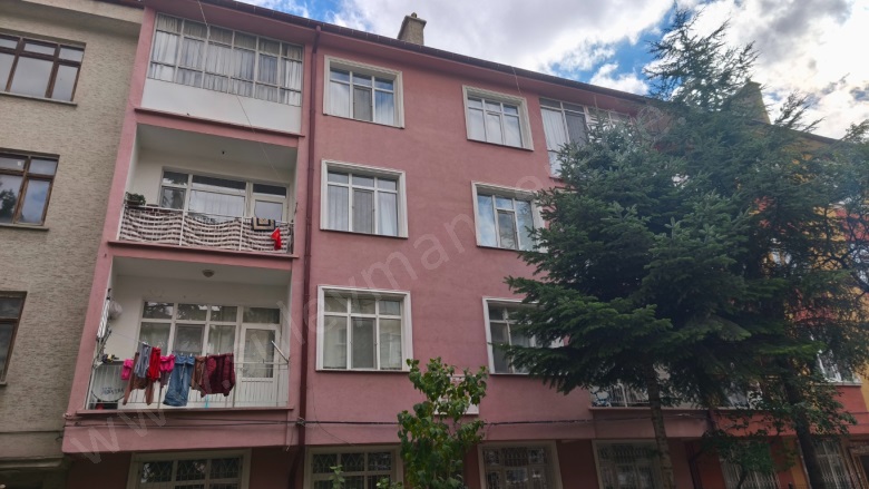 - Meram Satılık Daire |  2+1 Oda | 125M2 2.100.000Tl | 2. Kat | Kombi | 1 Banyo Resim-4