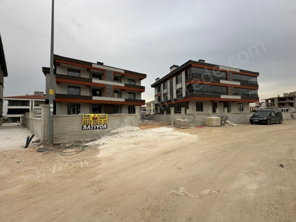 Merkez Konya Satılık Bina |  3+1 Oda | 165M2 6.350.000Tl  Krediye Uygun  | 2. Kat | Yerden Isıtma | 2 Banyo | 1 Yatak Odası Resim-3