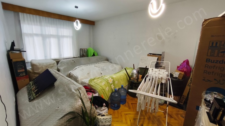 - Selçuklu Satılık Daire |  3+1 Oda | 160M2 3.100.000Tl  Krediye Uygun  | 6. Kat | Merkezi Isınma | 1 Banyo Resim-4