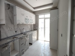 Selçuklu Merkez Satılık Daire 3+1 160 M2 | Yüksek Giriş | Kombi | 2 Banyo | 1 Yatak Odası