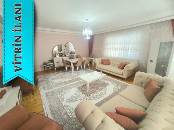 Abdurrahman Gazi Palandöken Satılık Daire |  4+1 Oda | 200M2 2.300.000Tl  Krediye Uygun  | 5. Kat | Kombi | 2 Banyo | 3 Yatak Odası Resim-1