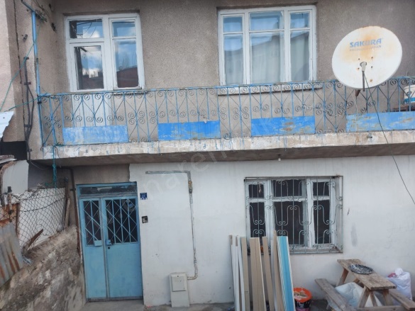 Yunusemre Palandöken Satılık Bina |  2+1 Oda | 100M2 3.300.000Tl | Komple Bina | Kombi | 1 Banyo | 2 Yatak Odası Resim-2