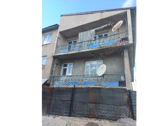 Yunusemre Palandöken Satılık Bina |  2+1 Oda | 100M2 3.500.000Tl | Komple Bina | Kombi | 1 Banyo | 2 Yatak Odası Resim-4