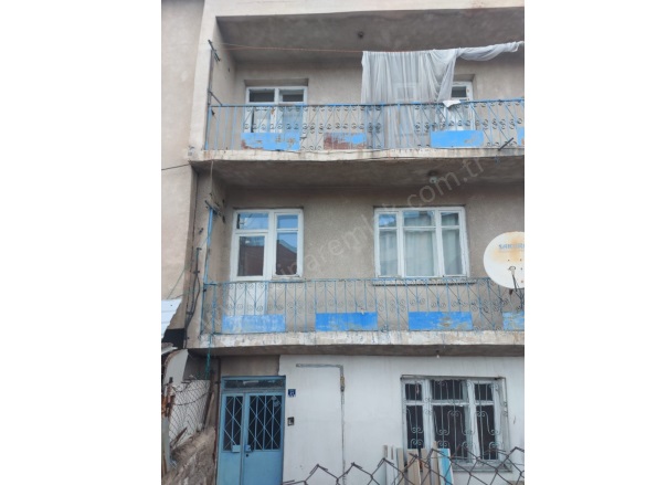 Yunusemre Palandöken Satılık Bina |  2+1 Oda | 100M2 3.500.000Tl | Komple Bina | Kombi | 1 Banyo | 2 Yatak Odası Resim-5