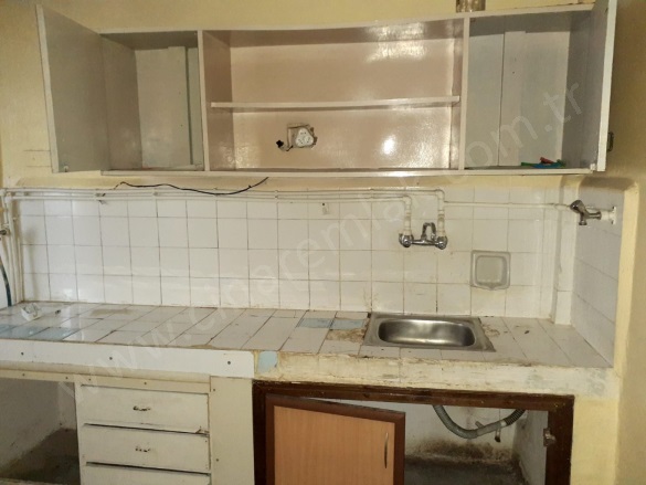 Yoncalık Yakutiye Satılık Daire |  2+1 Oda | 120M2 2.000.000Tl | 1. Kat | Kombi | 1 Banyo | 2 Yatak Odası Resim-3