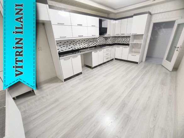 Gez Mahallesi. Yakutiye Satılık Daire |  4+1 Oda | 257M2 6.700.000Tl  Krediye Uygun  | 3. Kat | Merkezi Isınma | 2 Banyo Resim-1