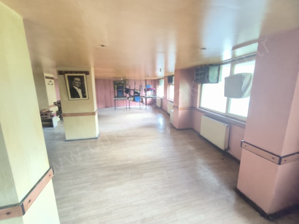 Merkez Yakutiye Kiralık İşyeri |  370M2 Aylık 50.000Tl | Giriş Katı | Kombi Resim-2