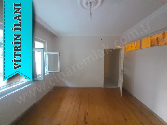 Gez Mahallesi. Yakutiye Kiralık Daire |  4+1 Oda | 220M2 Aylık 11.000Tl | Yüksek Giriş | Kombi | 2 Banyo Resim-2