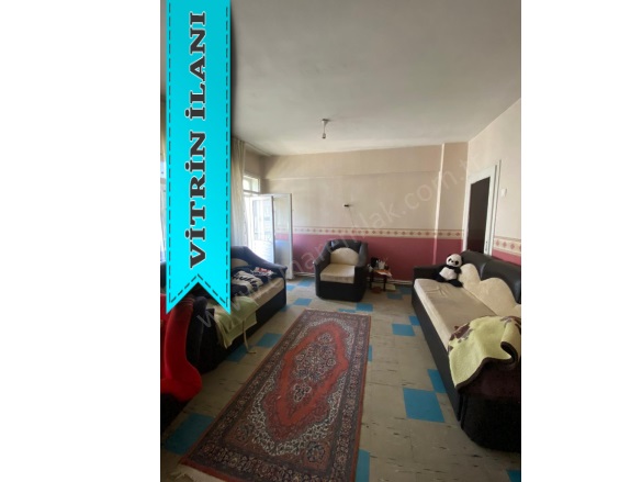 Yenişehir Palandöken Kiralık Daire |  3+1 Oda | 120M2 Aylık 8.000Tl | 4. Kat | Kombi | 1 Banyo Resim-2