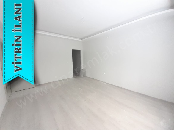 Terminal Yakutiye Satılık Daire |  3+1 Oda | 170M2 3.800.000Tl  Krediye Uygun  | 1. Kat | Merkezi Isınma | 2 Banyo Resim-2