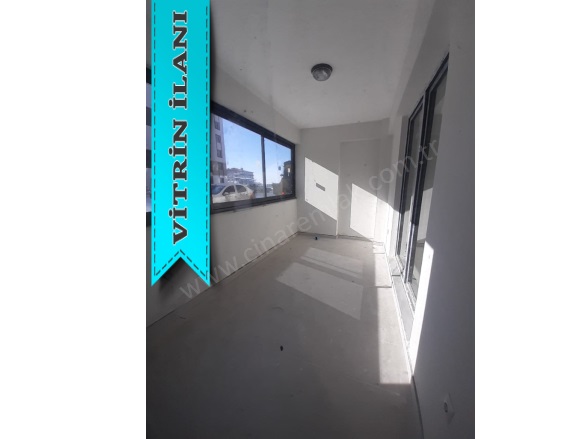 Terminal Yakutiye Satılık Daire |  3+1 Oda | 170M2 3.800.000Tl  Krediye Uygun  | 1. Kat | Merkezi Isınma | 2 Banyo Resim-4