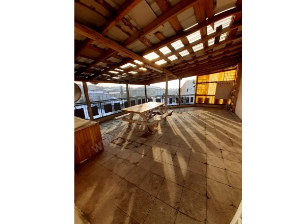 Yoncalık Yakutiye Kiralık Daire |  6+1 Oda | 370M2 Aylık 25.000Tl | 5. Kat | Kombi | 2 Banyo Resim-5