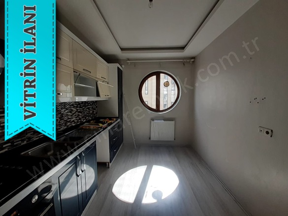 Murat Paşa Yakutiye Kiralık Daire |  3+1 Oda | 160M2 Aylık 19.000Tl | 3. Kat | Merkezi Isınma | 2 Banyo Resim-2