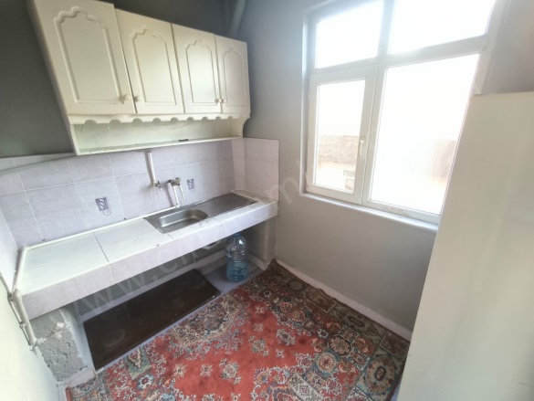 Abdurrahman Gazi Palandöken Satılık Daire |  2+1 Oda | 110M2 950.000Tl  Krediye Uygun  | 2. Kat | Soba | 1 Banyo Resim-4