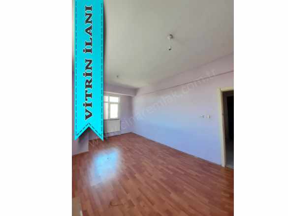 Yunusemrede Ana Cadde Üzerinde Üç Cepheli Kiralık Daire Çınardan ilan No: 5026 3+1 Palandöken