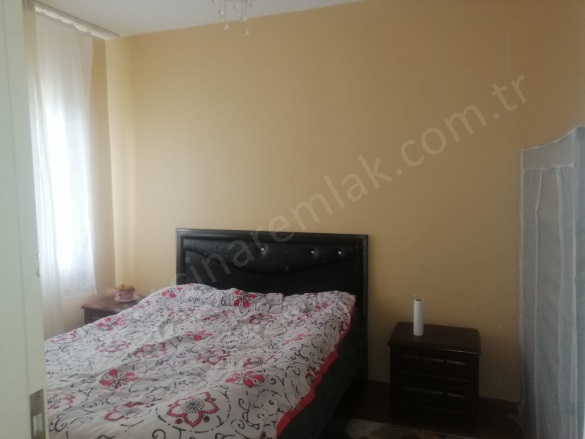 Hilalkent Yakutiye Satılık Daire |  1+1 Oda | 80M2 1.100.000Tl  Krediye Uygun  Eşyalı  | 2. Kat | Kombi | 1 Banyo | 1 Yatak Odası Resim-3