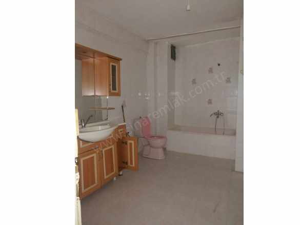 Kayakyolunda 3+1 Ara Kat Kiralık Daire Çınardan ilan No:5049 Palandöken