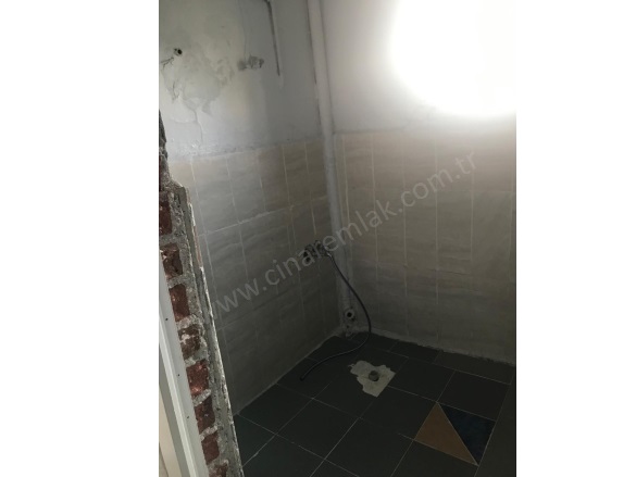 Yunusemre Palandöken Satılık Daire |  3+1 Oda | 100M2 799.000Tl  Krediye Uygun  | 1. Kat | Soba Resim-5