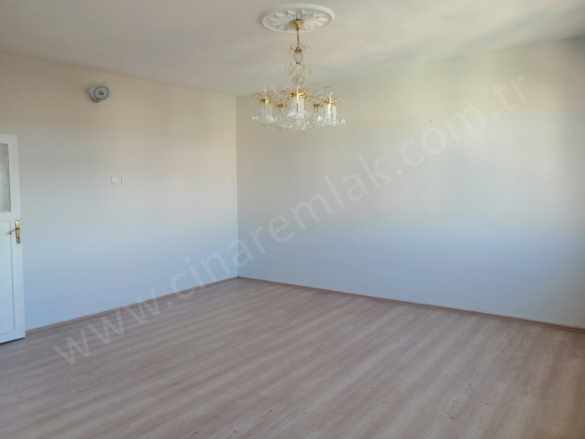 Karayollarında Kombili 3+1 Kiralık Daire Çınardan ilan No: 5072 Palandöken