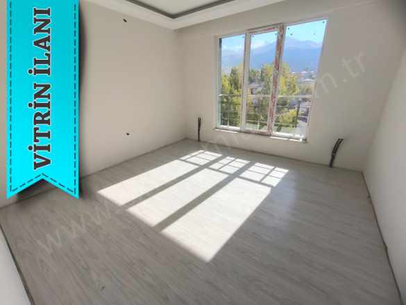 Kayakyolunda Satılık Daire Lüks Yapılı Sıfır Çınardan ilan No:5075 3+1 Palandöken