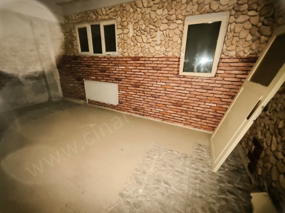 Merkez Yakutiye Kiralık Daire |  2+1 Oda | 110M2 Aylık 9.000Tl Eşyalı  | 1. Kat | Kombi | 1 Banyo Resim-2