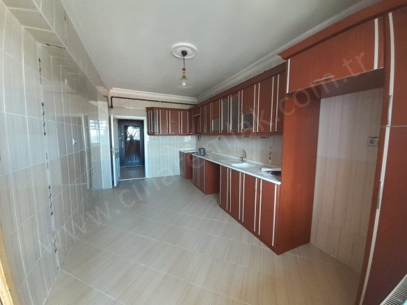 Yıldızkent Palandöken Kiralık Daire |  4+1 Oda | 200M2 Aylık 19.000Tl | 5. Kat | Kombi | 2 Banyo Resim-1