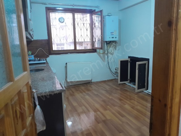 Rabia Ana Yakutiye Kiralık Daire |  3+1 Oda | 145M2 Aylık 11.000Tl | 1. Kat | Kombi | 1 Banyo Resim-4