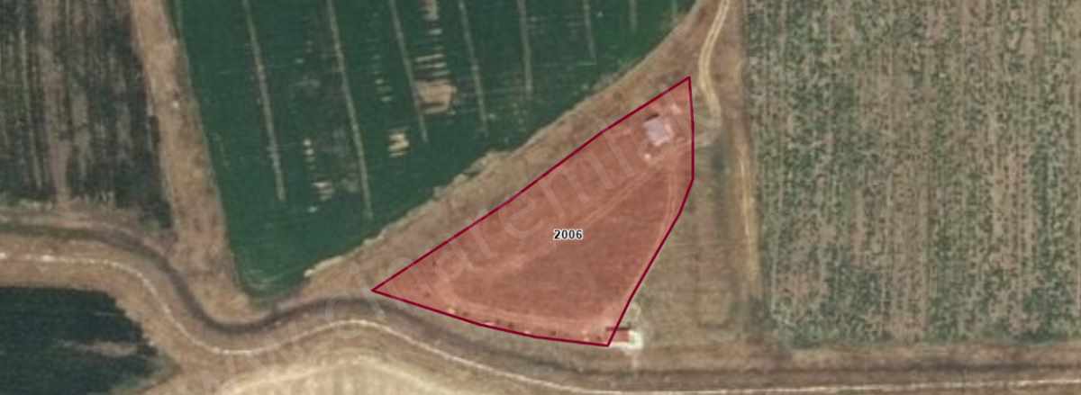 Çiğdemlide Etrafı Çevrili Alt Yapısı Hazır Çınardan ilan No:5086 Satılık Tarla Aziziye Dadaşkent