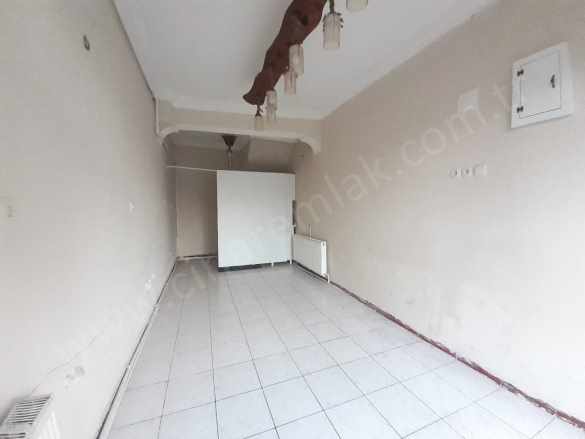 Eğitim Fakültesi Karşısında Ana Yola Cepheli Kiralık Dükkan işyeri Çınardan ilan No: 5093 Yakutiye Murat Paşa