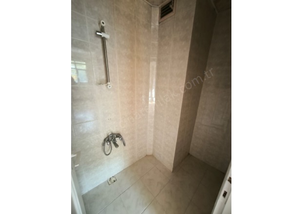 Yenişehir Palandöken Kiralık Daire |  3+1 Oda | 165M2 Aylık 10.500Tl | 3. Kat | Kombi | 2 Banyo Resim-5