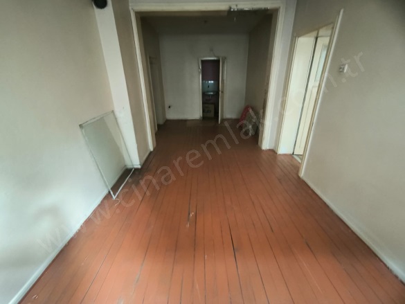 Yunusemre Palandöken Kiralık Daire |  3+1 Oda | 100M2 Aylık 4.000Tl | 3. Kat | Soba | 1 Banyo Resim-4
