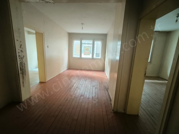 Yunusemre Palandöken Kiralık Daire |  3+1 Oda | 100M2 Aylık 4.000Tl | 3. Kat | Soba | 1 Banyo Resim-5