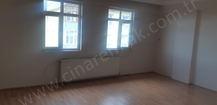 Yukarı Köşk Palandöken Kiralık Daire |  2+1 Oda | 120M2 Aylık 14.000Tl | 5. Kat | Kombi | 1 Banyo Resim-3
