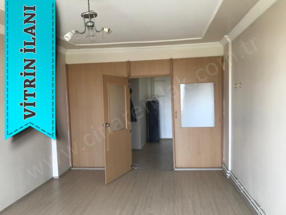 İstasyon Yakutiye Kiralık Daire |  2+1 Oda | 130M2 Aylık 10.000Tl | 3. Kat | Kombi | 1 Banyo Resim-3