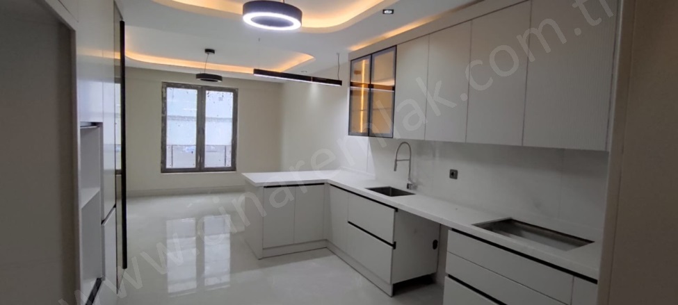 Rabia Ana Yakutiye Satılık Daire |  4+1 Oda | 180M2 7.500.000Tl  Krediye Uygun  | 1. Kat | Merkezi Isınma | 2 Banyo Resim-2