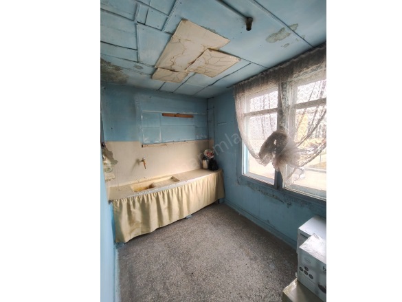 Rabia Ana Yakutiye Satılık Daire |  2+1 Oda | 130M2 690.000Tl | 3. Kat | Soba | 1 Banyo Resim-2