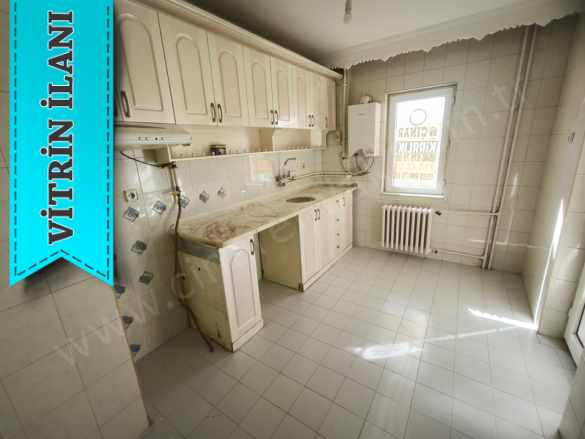 Yukarı Köşkte Asansörlü 3+1 Yeni Boyalı Ve Full Yapılı Kiralık Daire ilan No: 5162 Palandöken