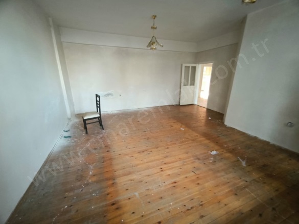 Abdurrahman Gazi Palandöken Satılık Daire |  3+1 Oda | 130M2 1.050.000Tl | Bodrum | Merkezi Isınma | 1 Banyo Resim-2